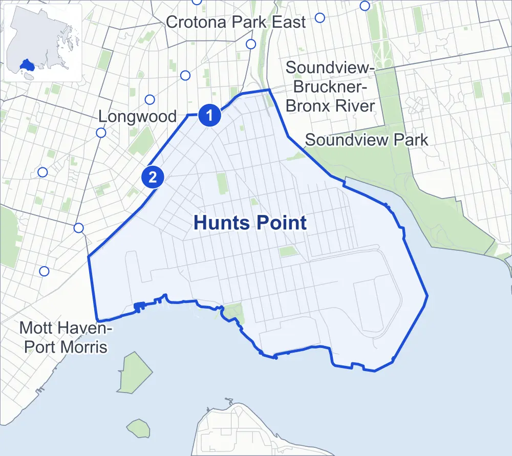 Street map of Hunts Point, Bronx, outlined among Longwood, Soundview-Bruckner-Bronx River, Mott Haven-Port Morris and Soundview Park, with its two subway stations and Barretto Point Park.