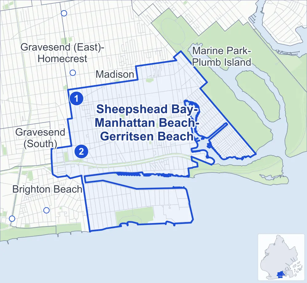 Street map of Sheepshead Bay-Manhattan Beach-Gerritsen Beach, Brooklyn, outlined among Marine Park-Plumb Island, Madison, Brighton Beach and Gravesend (East)-Homecrest, with its two subway stations and Manhattan Beach Park.