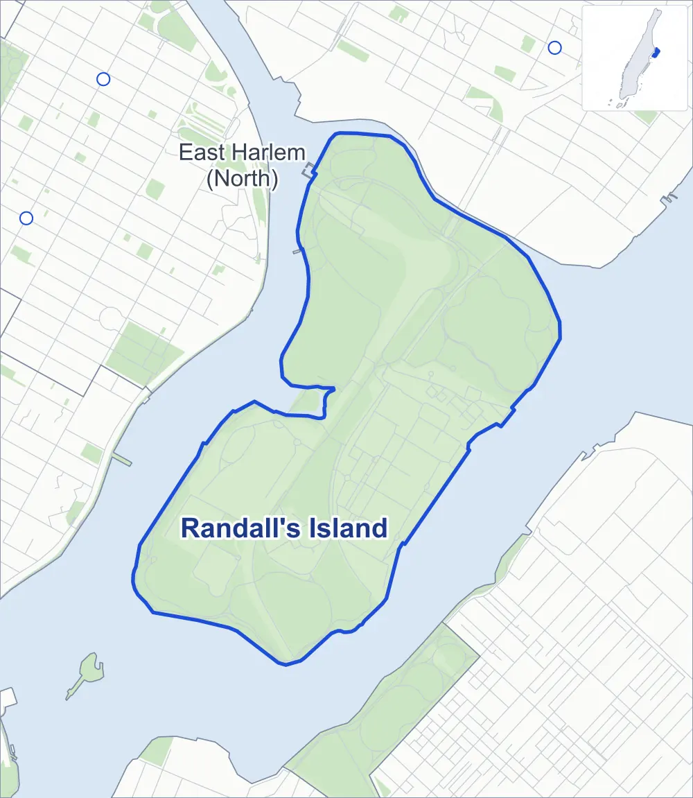 Street map of Randall's Island, Manhattan, outlined among East Harlem (North), with its paths and the streets around it.