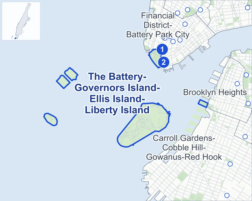 Street map of The Battery-Governors Island-Ellis Island-Liberty Island, Manhattan, outlined among Carroll Gardens-Cobble Hill-Gowanus-Red Hook, Financial District-Battery Park City and Brooklyn Heights, with its paths, the streets around it and its two subway stations.