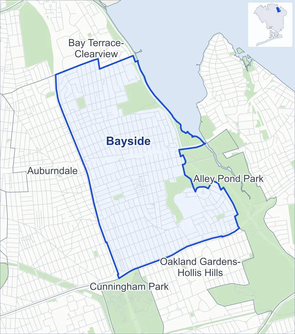 Street map of Bayside, Queens, outlined among Auburndale, Alley Pond Park, Oakland Gardens-Hollis Hills and Bay Terrace-Clearview, with Alley Pond Park.